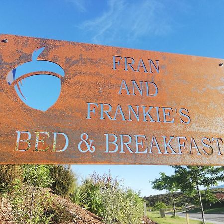 Fran And Frankie'S Bed & Breakfast Luggate Bagian luar foto